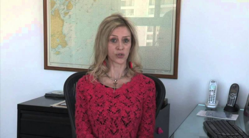 Benefits & Dangers of Tea Tree Oil