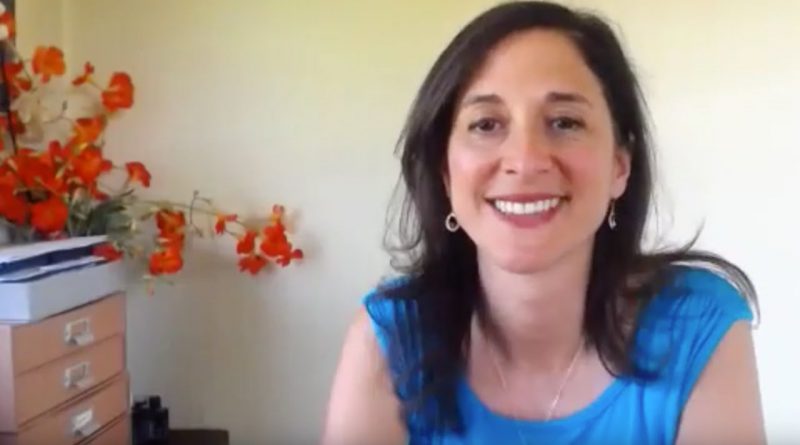 Essential Oils 101: How to Use Cinnamon Essential oil