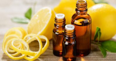 How to Make Lemon Essential Oil - Lemon Essential Oil For All Skins
