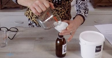 How to Make a Natural Makeup Remover with Sweet Orange Essential Oil