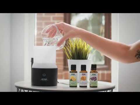 Meditative Aromatherapy Essential Oil Recipe | In Partnership with Yoga Journal