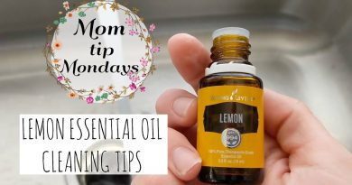 CLEANING WITH LEMON ESSENTIAL OIL
